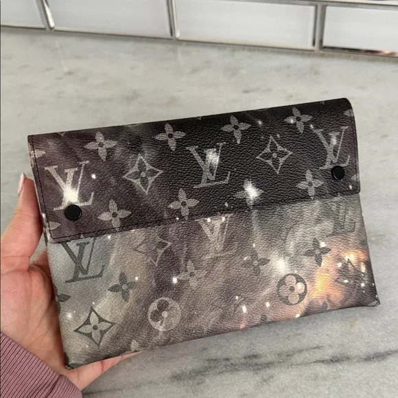 Louis Vuitton rare galaxy medium pochette kirigami clutch wallet - Picture 2 of 9